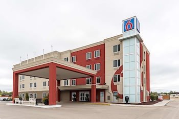 Motel 6 Moosomin SK