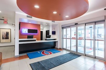 Motel 6 Moosomin SK