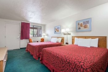 Days Inn by Wyndham Gallup