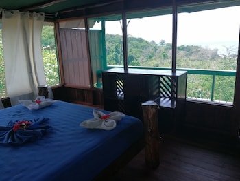 Punta Marenco Lodge