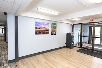 Coratel Inn & Suites by Jasper Mankato