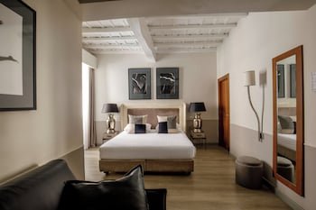 Condotti Palace