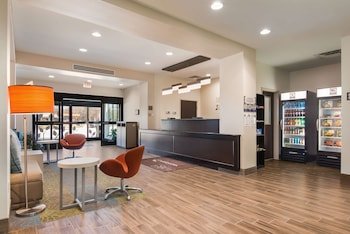 Mainstay Suites