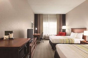 Country Inn & Suites by Radisson, Willmar, MN