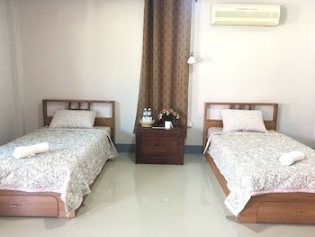 Muangchaem House