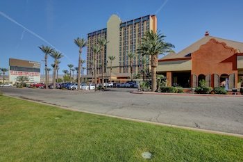Laughlin River Lodge 