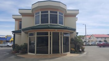 Beachfront Motel