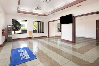 Americas Best Value Inn Stockbridge