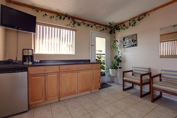 Americas Best Value Inn Comanche