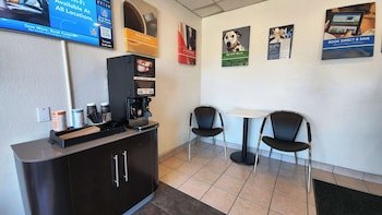 Motel 6 Houston - NASA