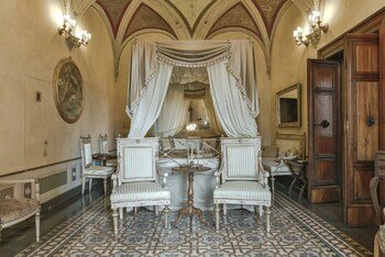 Residenze d'Epoca Palazzo Coli Bizzarrini