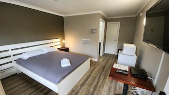 The Waterview Inn