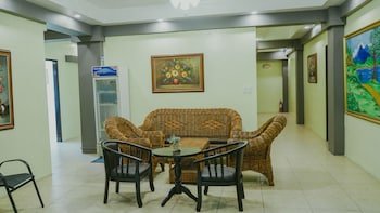 2428 Suites
