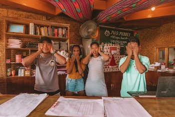 Mad Monkey Hostel Nacpan Beach