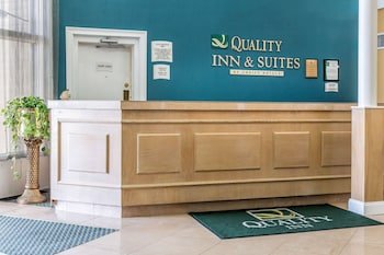 Quality Inn & Suites Middletown Newport