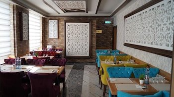 Demosan Inn Hotel