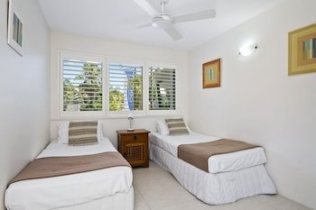 Noosa Shores Resort & Apartments
