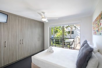 Noosa Shores Resort & Apartments