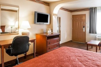 Quality Inn & Suites