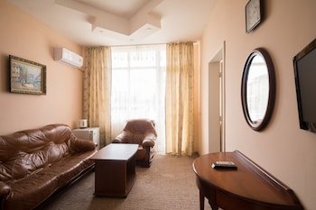 Akatsiya Hotel