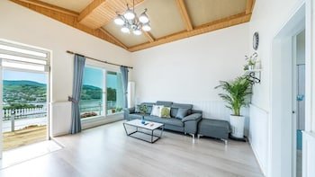 Yeosu Sky Pension