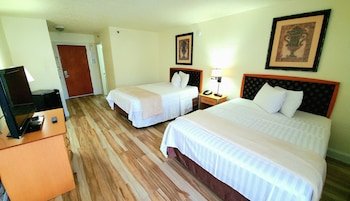 Monumental Movieland Hotel