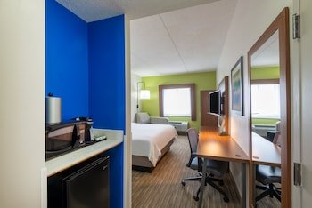 Holiday Inn Express Vermilion