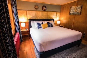 Anchor Inn Resort