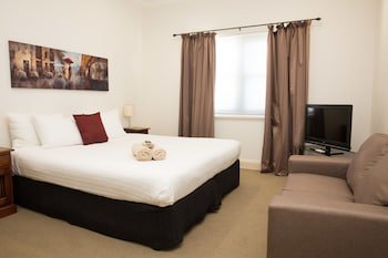 Apartments on Morrow