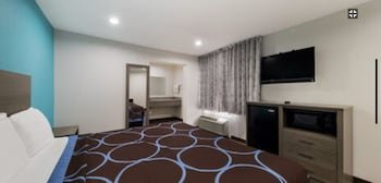 Super 8 by Wyndham Wichita Falls