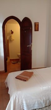 Riad Noor Charana