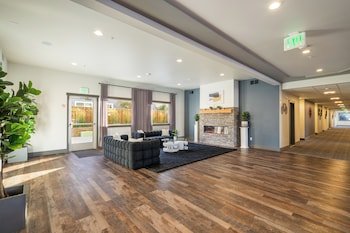 Manson Bay Suites