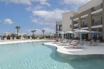 Resort La Battigia Beach and SPA