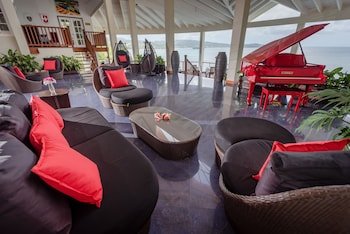 Calabash Cove Resort & Spa