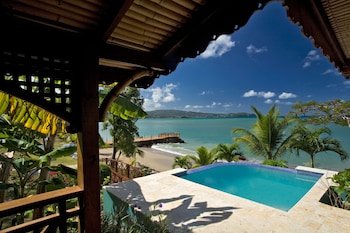 Calabash Cove Resort & Spa
