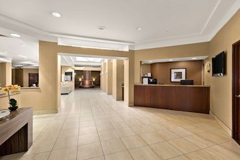 Radisson Hotel Cleveland Airport West