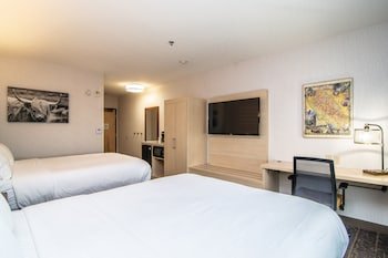Holiday Inn Express & Suites Kalispell