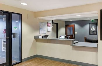 Extended Stay America Kansas City Airport Plaza Circle