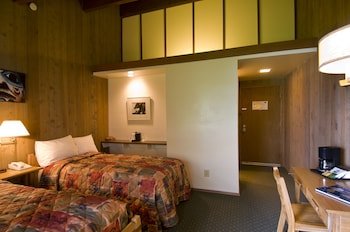 Glacier Bay Lodge