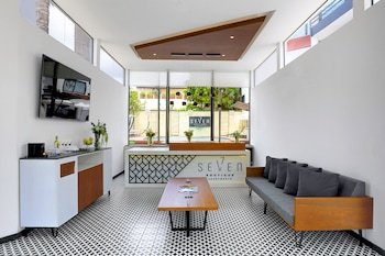 Seven Boutique Apartments