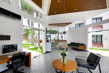 Seven Boutique Apartments