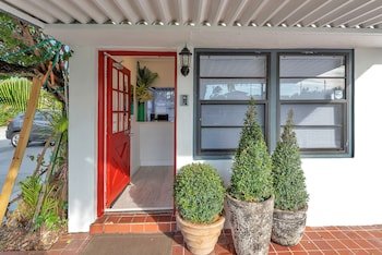 Oasis Motel