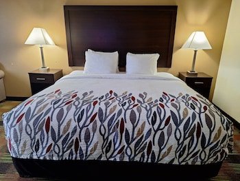 Trident Inn & Suites