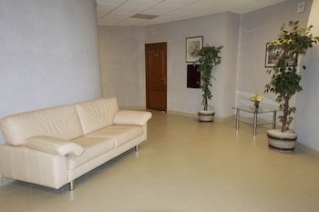 Voyage Hotel