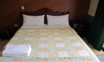 Natalia Hotel