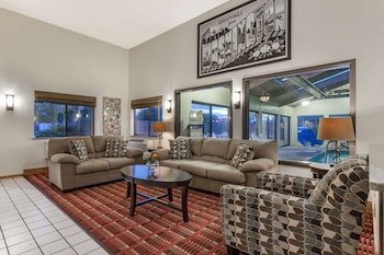 Super 8 by Wyndham Union Gap Yakima Area