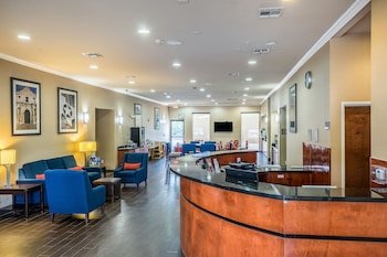 Comfort Suites near Texas State University