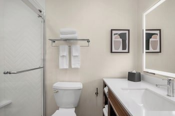 Radisson Hotel & Conference Center Coralville - Iowa City