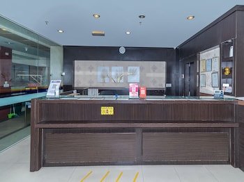 Switz Paradise Hotel by OYO Rooms