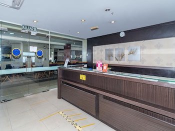 Switz Paradise Hotel by OYO Rooms